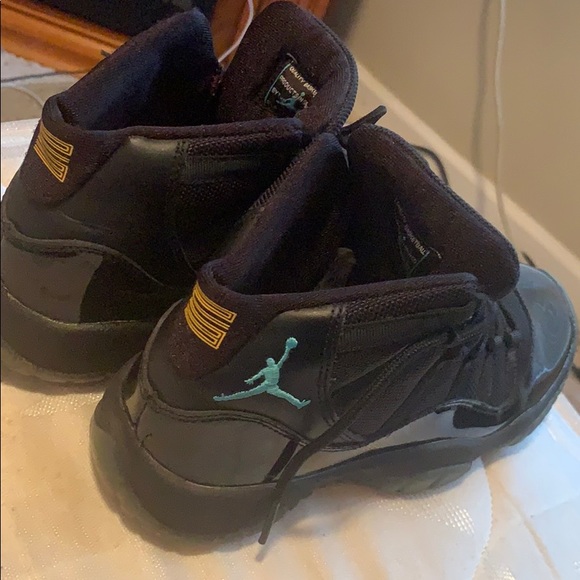 Gamma blue 11’s Jordan’s - Picture 4 of 4